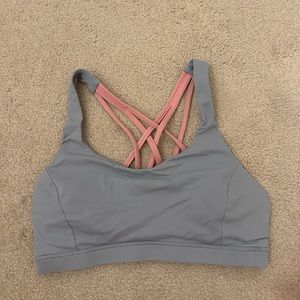Women’s Lululemon Sports Bra size 6